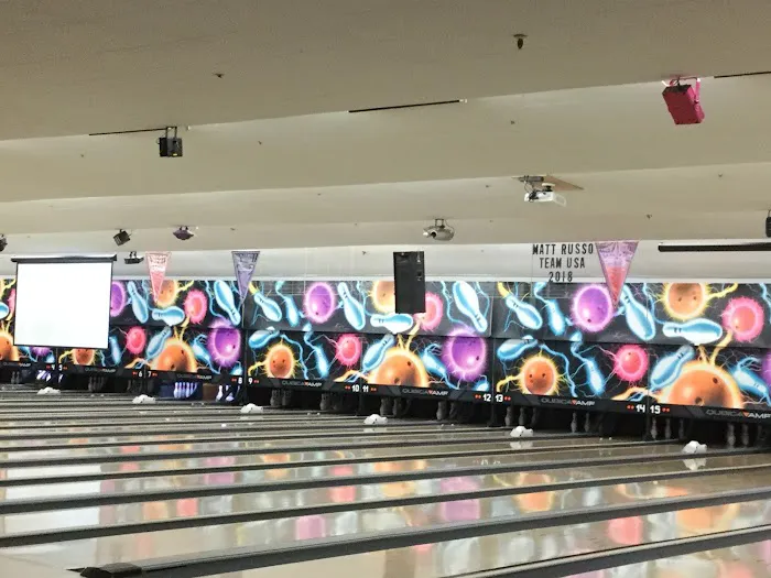 Howell Lanes Picture 10