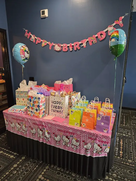 RevRates VIP - Bowling Entertainment Picture 4