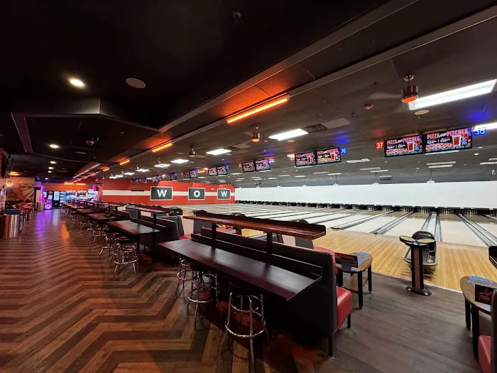 Lucky Strike Commack Picture 10