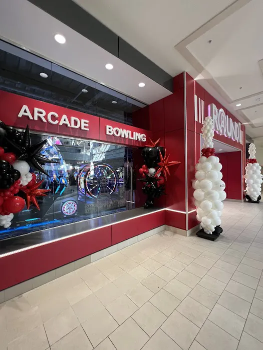 Round1 Bowling & Arcade Danbury Fair Mall Picture 1