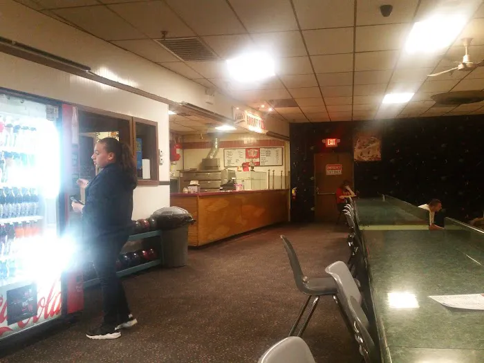 Pat Tarsio Lanes Picture 7