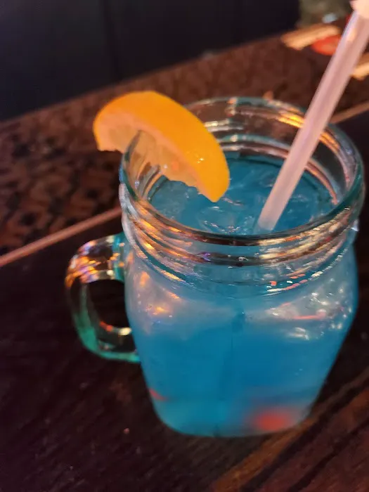 Bowlero Milford Picture 4