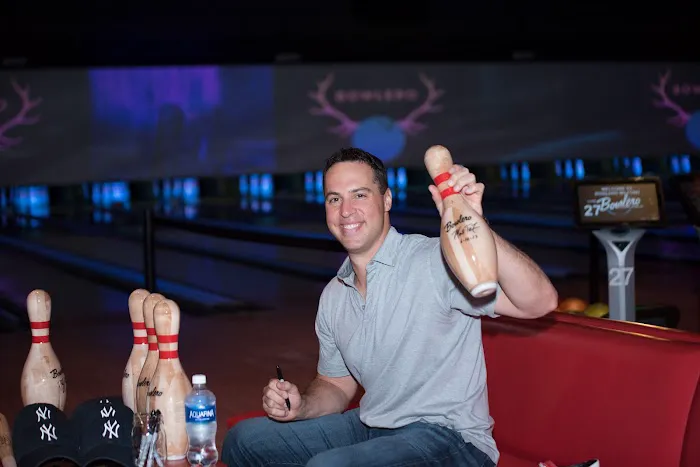 Bowlero Milford Picture 9