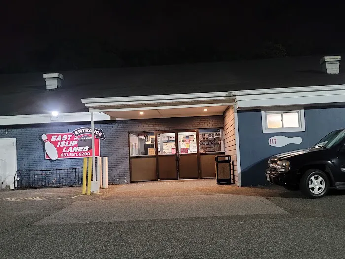 East Islip Lanes Inc Picture 5