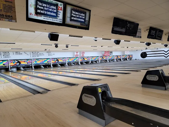 East Islip Lanes Inc Picture 6