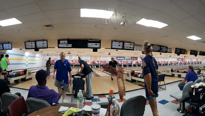 East Islip Lanes Inc Picture 7