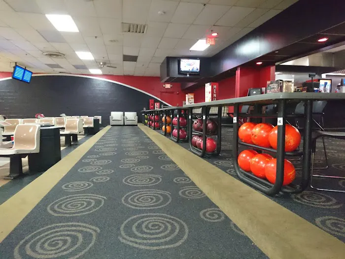 AMF Centereach Lanes Picture 1