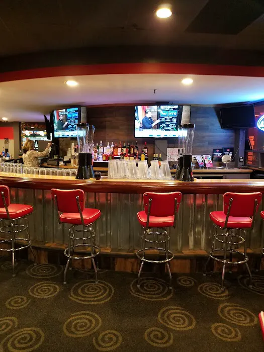 AMF Centereach Lanes Picture 8