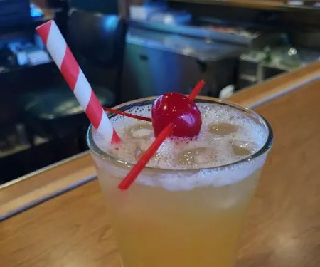 Lucky Strike Bar & Grill @ Port Jeff Bowl