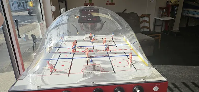 Arcade Alley Picture 3