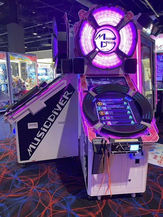 Round1 Bowling & Arcade Galleria at Crystal Run Picture 6