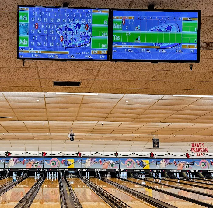 Oakwood Lanes Picture 6
