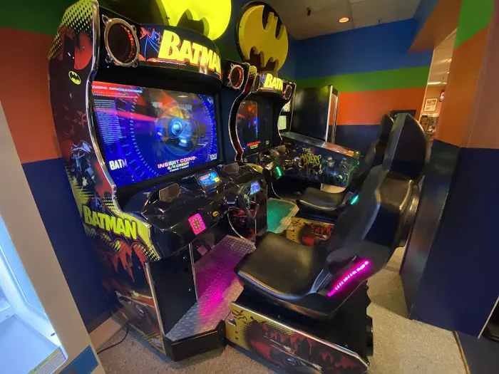 Oakwood Lanes Picture 4