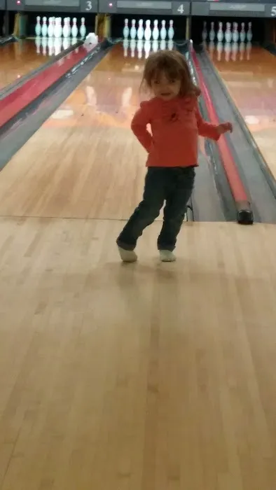 Bel-Pike Lanes Inc Picture 7