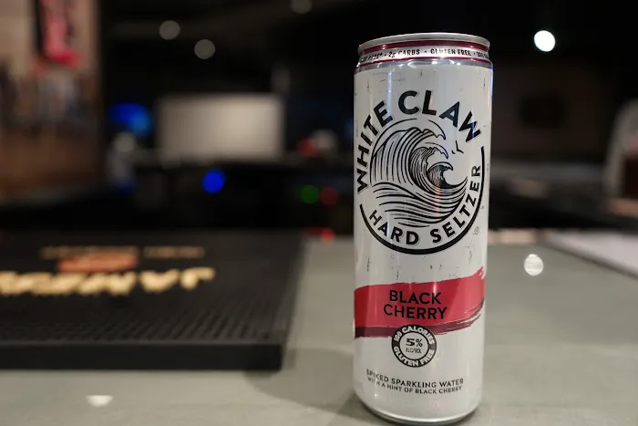 Sparta Pour House Picture 3