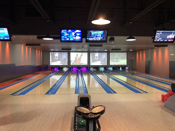 Spins Bowl Poughkeepsie Picture 1