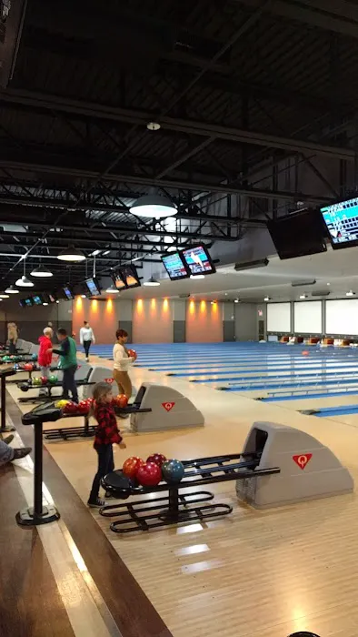 Spins Bowl Poughkeepsie Picture 3