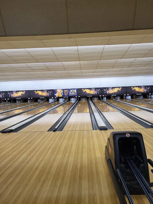 Ocean Lanes Picture 1