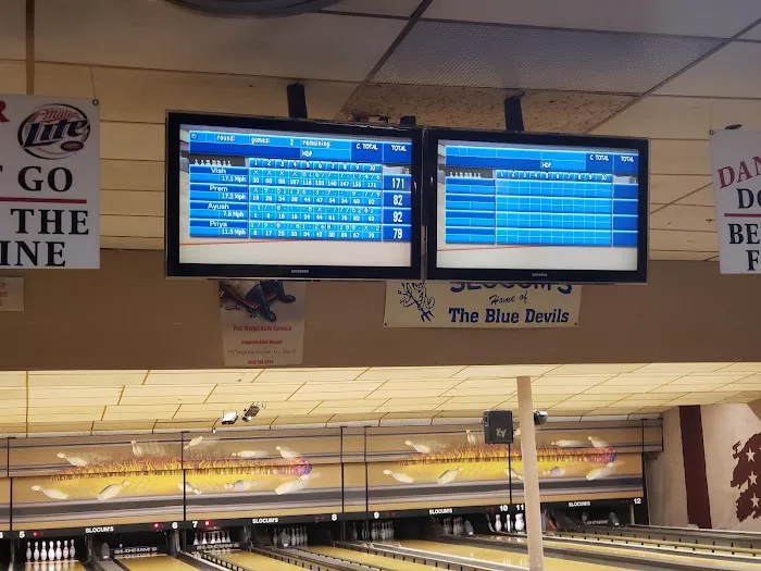 Slocum's Bowling, Bar, and Grille Picture 10