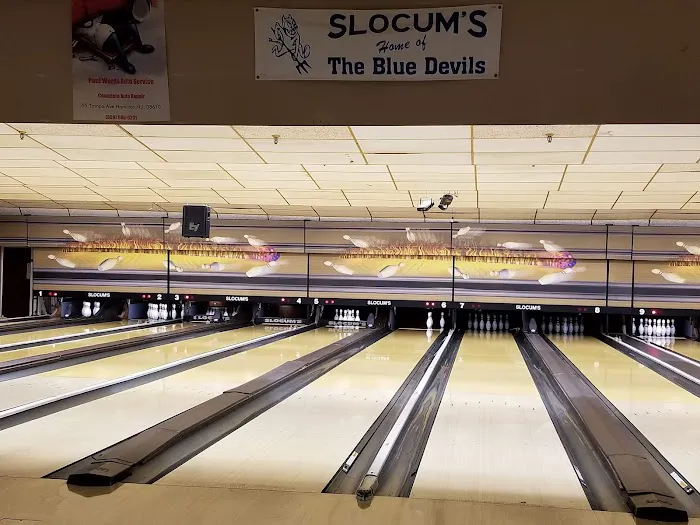 Slocum's Bowling, Bar, and Grille Picture 3