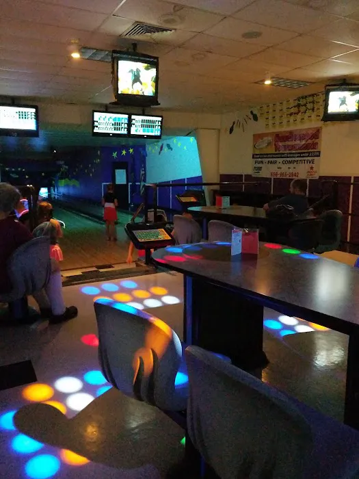 Morrisville Lanes Picture 9