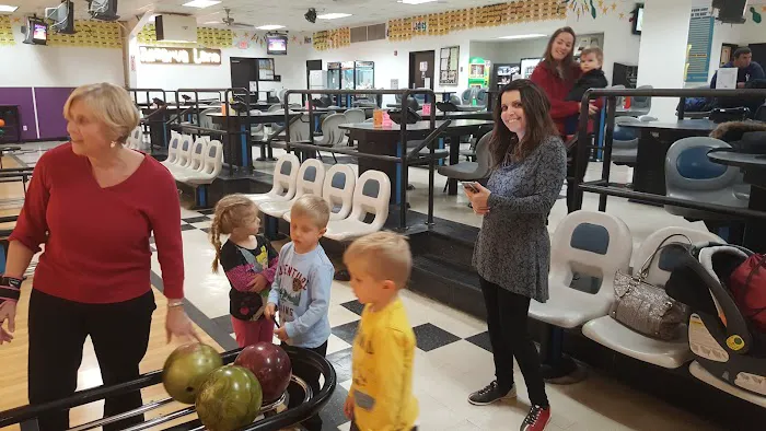 Morrisville Lanes Picture 8