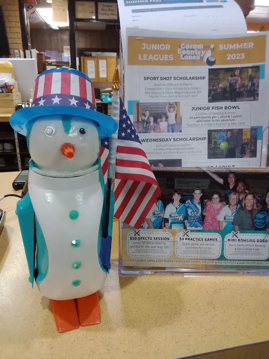 Coram Country Lanes Picture 7