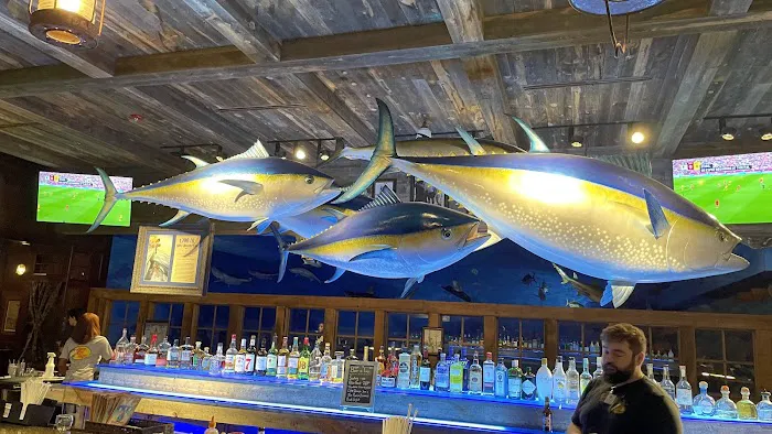 Uncle Buck's Fish Bowl and Grill Picture 8