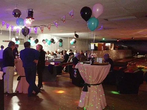 Devon Duckpin Bowling Lanes Picture 2