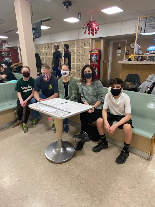 Johnson's Duckpin Lanes Picture 8