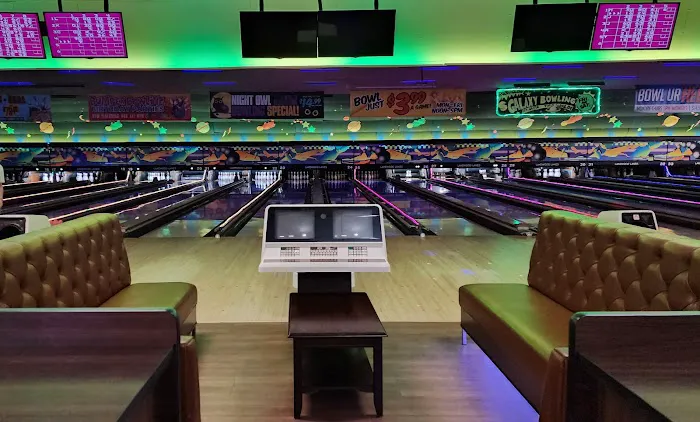 Lakewood Lanes Picture 9