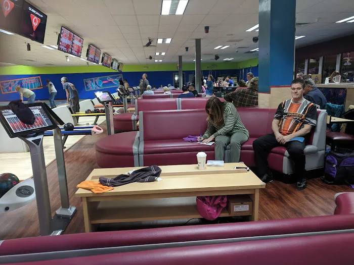 Thomaston Lanes Inc Picture 9