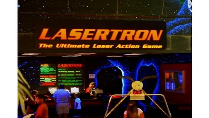 Patel's Kingston Lanes Picture 2