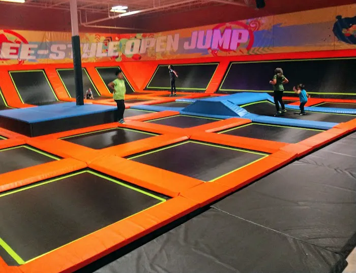Urban Air Trampoline and Adventure Park Picture 9