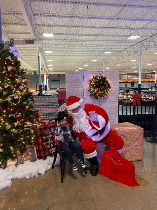 Urban Air Trampoline and Adventure Park Picture 6