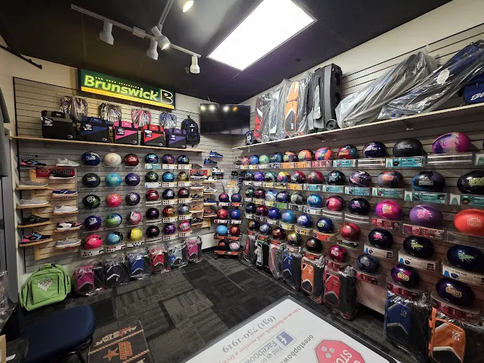 One Stop Bowler's Shop Picture 2