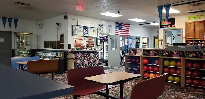 Wallenpaupack Bowling and Sports Center Picture 8