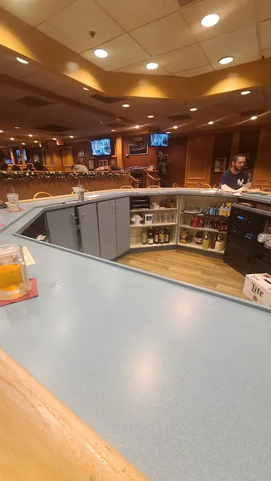 Sports Scene Restaurant at Oakwood Lanes Picture 8