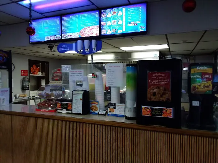 Steel City Bowl and Brews Picture 6