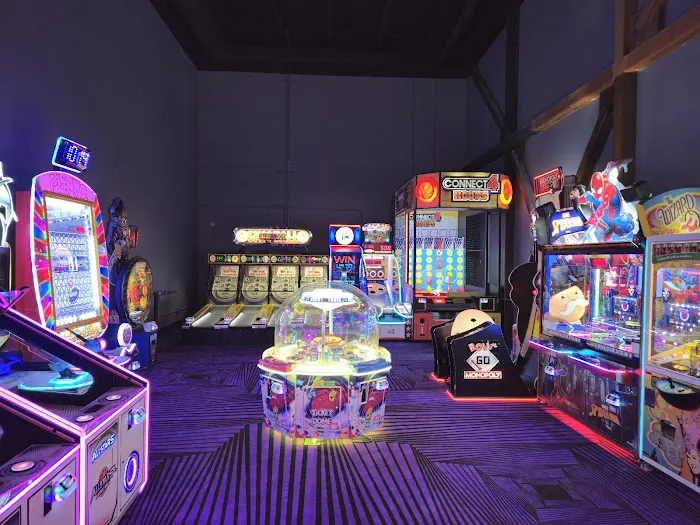 B Social Bowling Picture 3