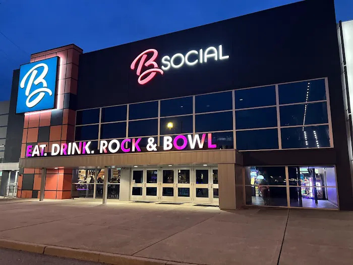 B Social Bowling Picture 6