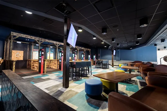 B Social Bowling Picture 8