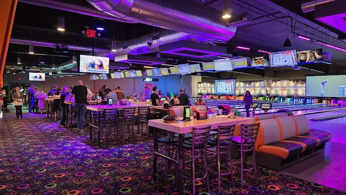 Hampton Lanes Picture 1