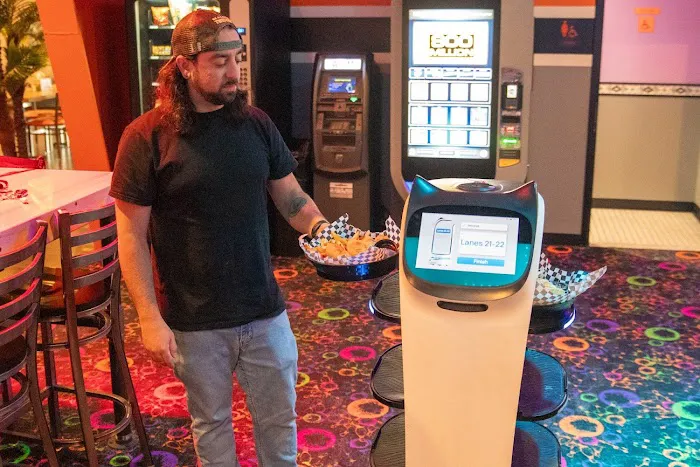 Hampton Lanes Picture 4