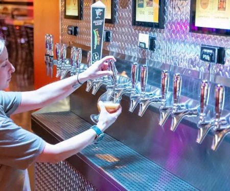 Hammerhead Hops & Grill