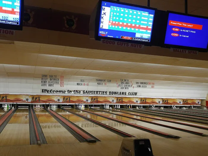 Saugerties Bowlers Club Picture 10