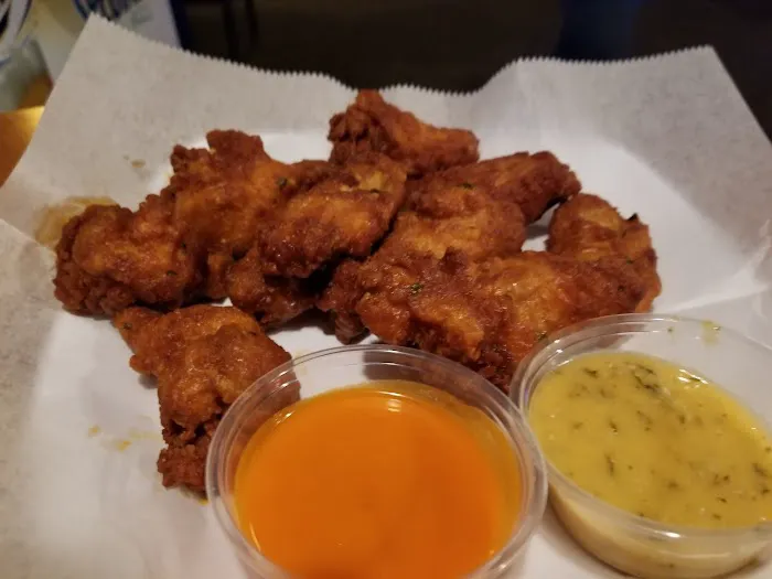 Doc's Bar & Grill Picture 7