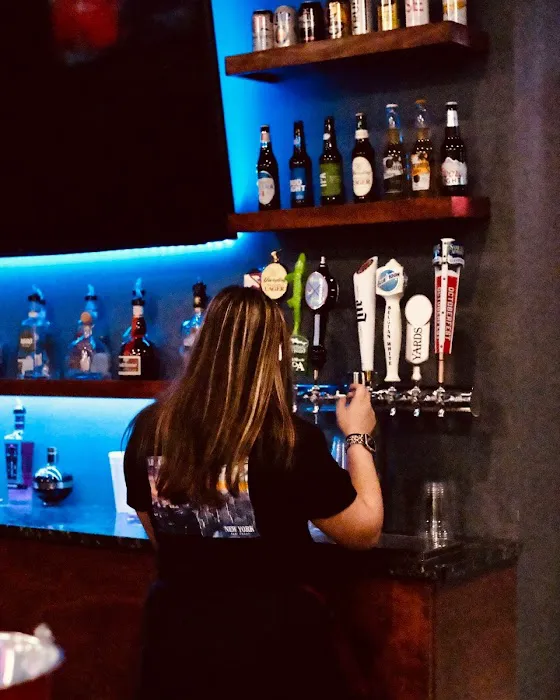 Thunderbird Lanes - Holme Ave. Picture 10