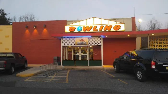 Medford Bowling Center Picture 1