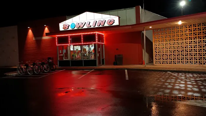 Medford Bowling Center Picture 9